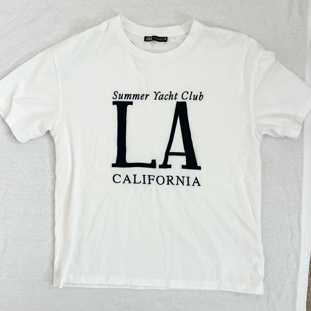 Zara White Graphic Tee Size S